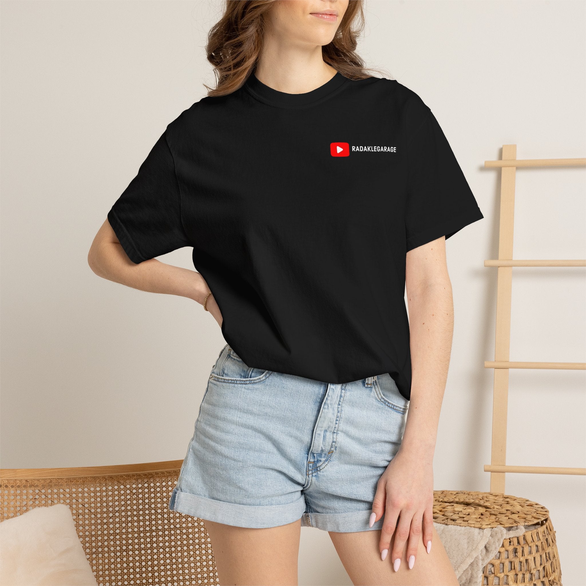 Radakle Garage Retro T-Shirt